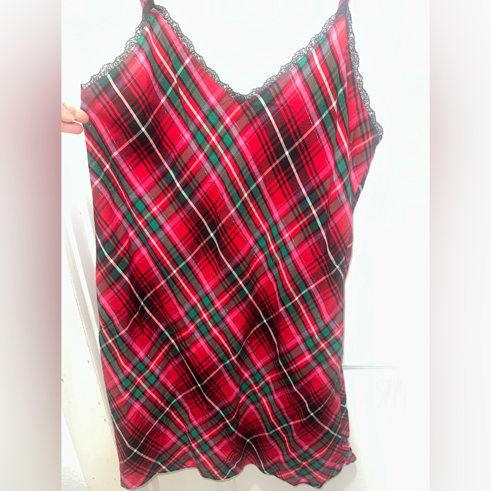 NWT Victoria's Secret Red Plaid Lace-Trim Slip Size Large NEW - Picture 2 of 6